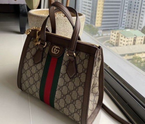 Gucci ophidia GG medium tote bag with dustcover slingbelt 06