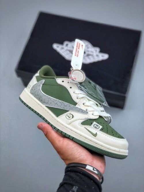 Nik e_e air jordan 1 x travis scott