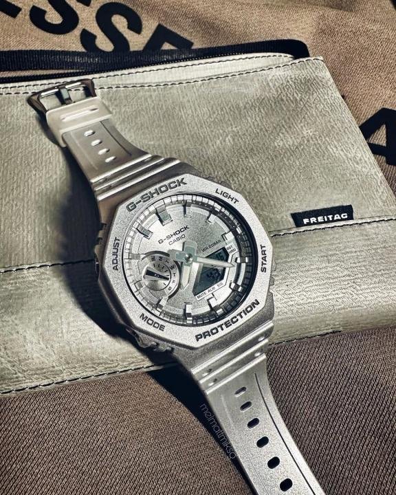 Casio g shock gm2100