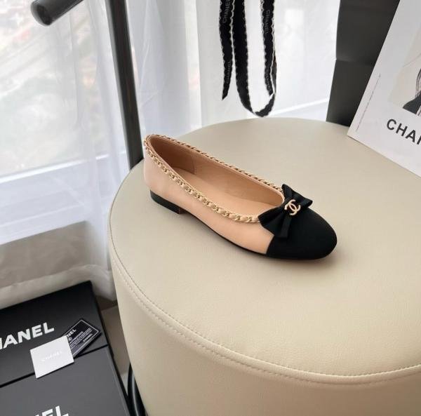 Chanel_Ballet_Flats_Apricot_Black_For_Women_With_OG_Box_&_Carry_Bag_G34087