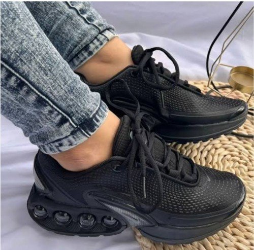 Nikee Airmax DN ALL BLACK