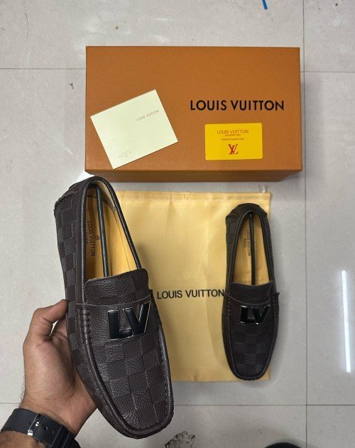 Louis Vuitton Leather Premium Loafer Brown L16