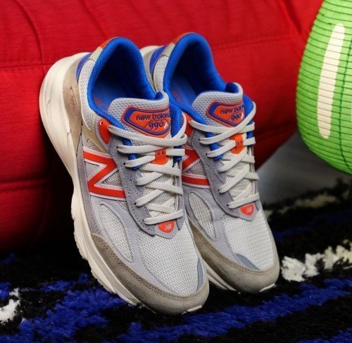 new balance 990 v6 KITH MADISON SQUARE GARDEN