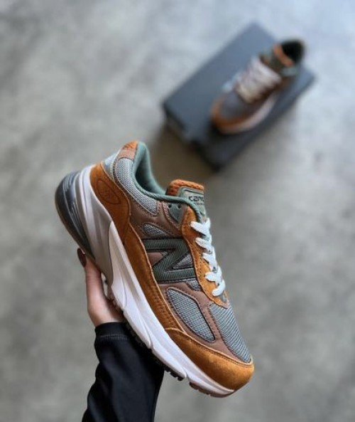 NE.W BALANCE 990 V6 CARHARTT WIP SCULPTURE