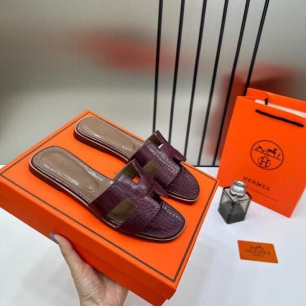 Hermes Paris Oran Flats Croc Leather White For Her With OG Box & Carry Bag Maroon