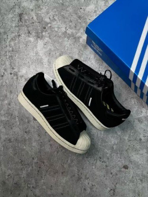 NEIGHBORHOOD x adidas Superstar 80s