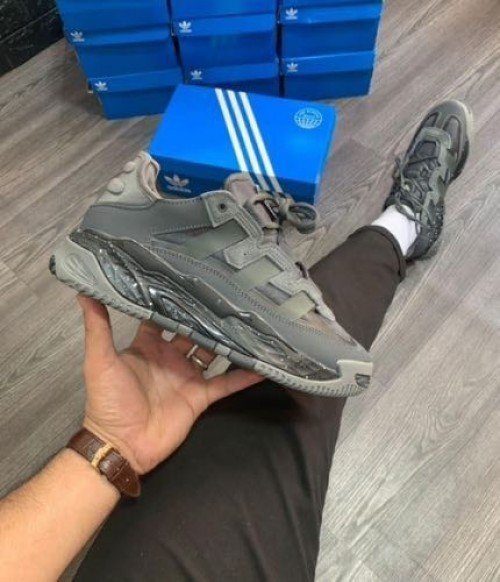 Addidas niteball black