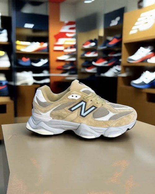 NEWW BALANCE 9060 DESERT BEIGE 2025