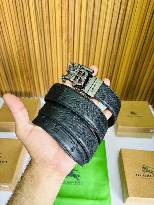 39 BURBERR_Y PREMIUM QUALITY REVERSIBLE BELT