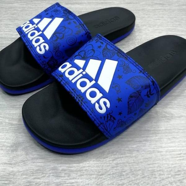adida_s Adilette Comfort Slides S05