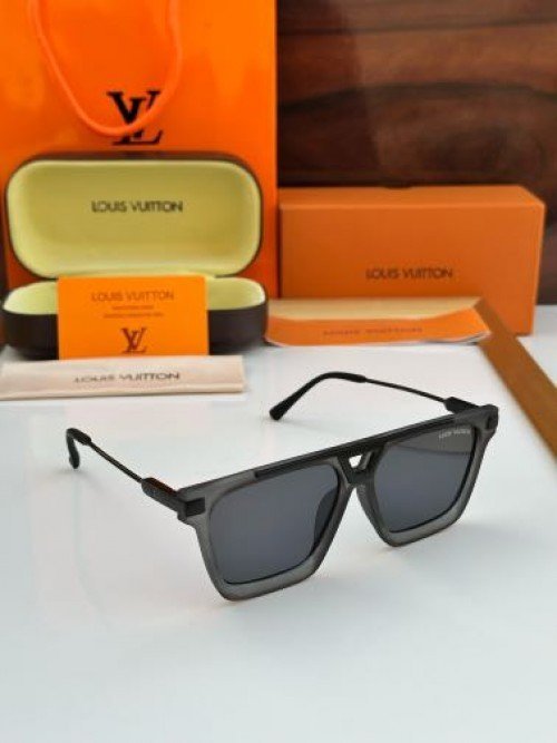 LOUIS VUITTON SUNGLAS
