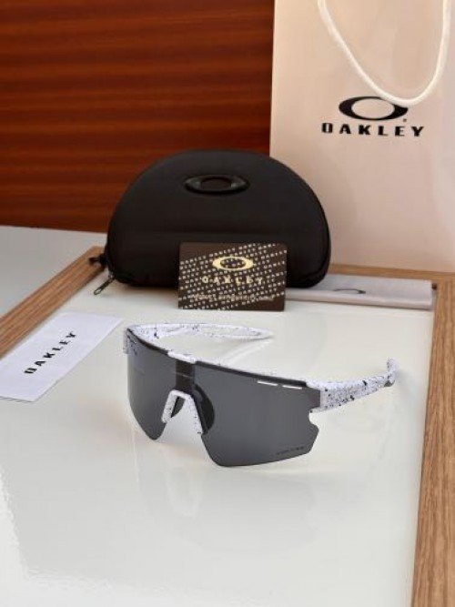 oakle_y Sunglas