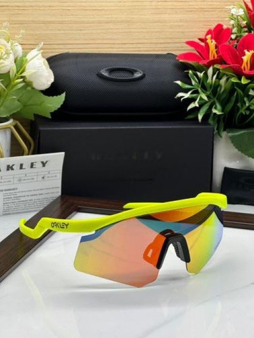 Oakle_y sunglass