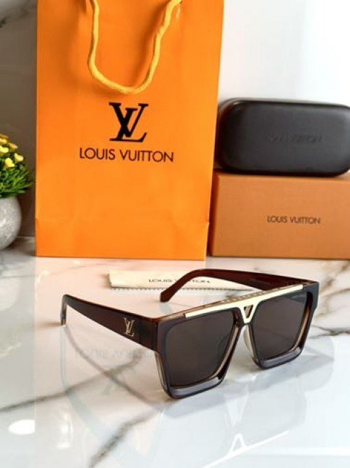Louis Vuitton sunglass