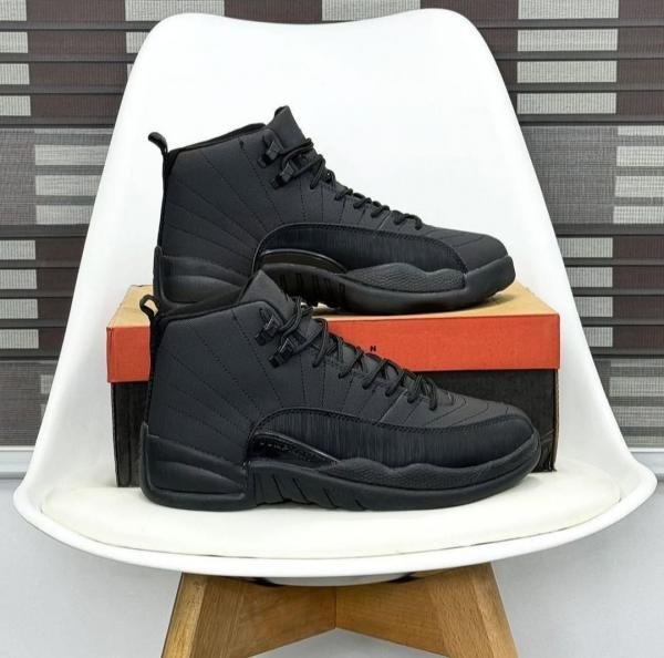 Nik.ee Air Jordan Retro 12 Winterized Triple Black 438