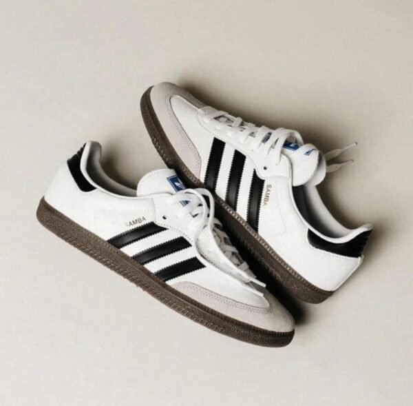 ADIDA.S SAMBA WHITE BLACK MENS WITH KEYCHAIN
