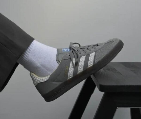 ADIDA.S GAZELLE GREY WOLF