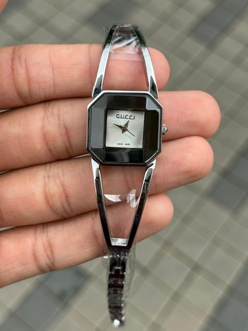 Gucc i Square Women s Silver White