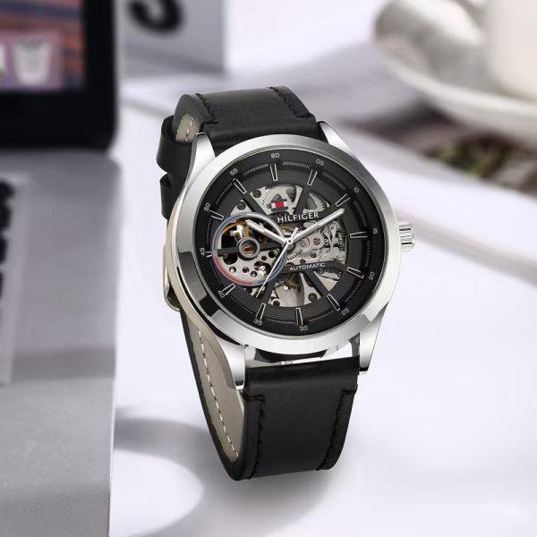 Tommy_Hilfiger Automatic - J1252