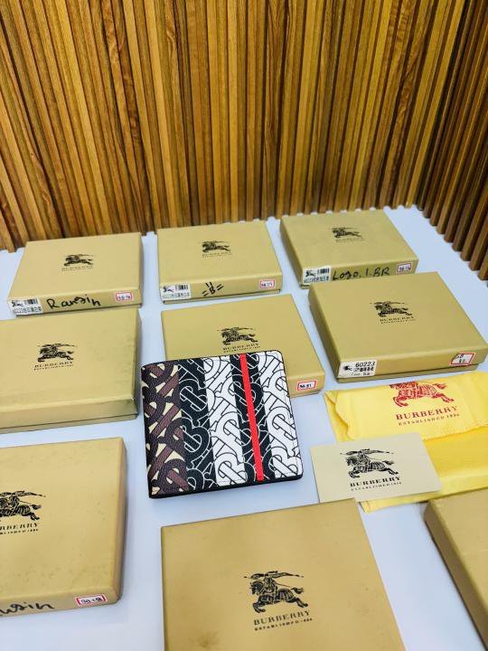 28 BURBERR_Y PREMIUM QUALITY WALLET