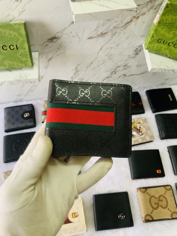 38 GUCC_I PRINTED PREMIUM QUALITY WALLET WITH BOX