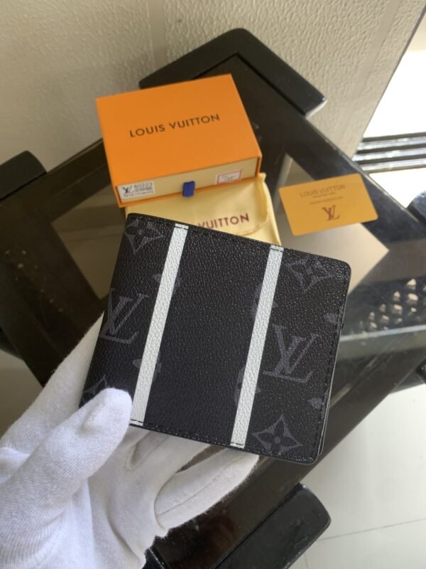 105 LV LOUIS VUITTO_N PRINTED PREMIUM QUALITY WALLET WITH BOX