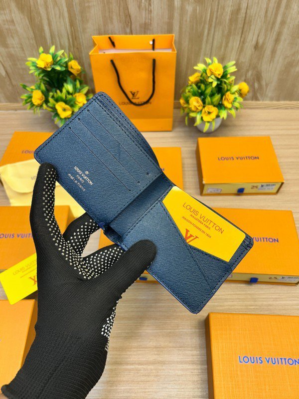 LOUIS_VUITTON_WALLET_V757