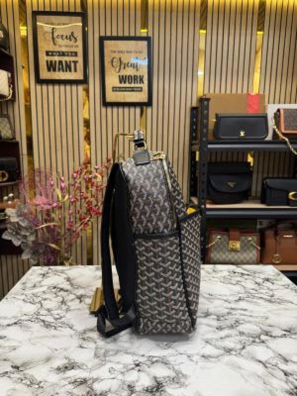 Goyard Alpin Chevron Backpack Premium Quality Backpack (Coffee)