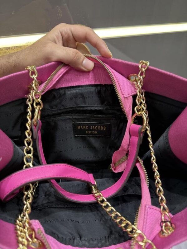 THE MARC JACOB.S PINK PREMIUM TOTE BAG WITH OG DUST BAG