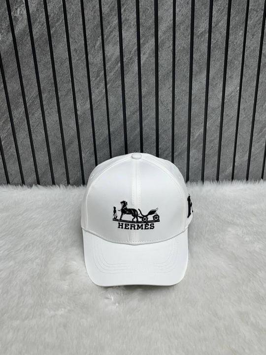 Hermes_Front_Logo_White_Premium_Unisex_Cap_With_Safety_Box