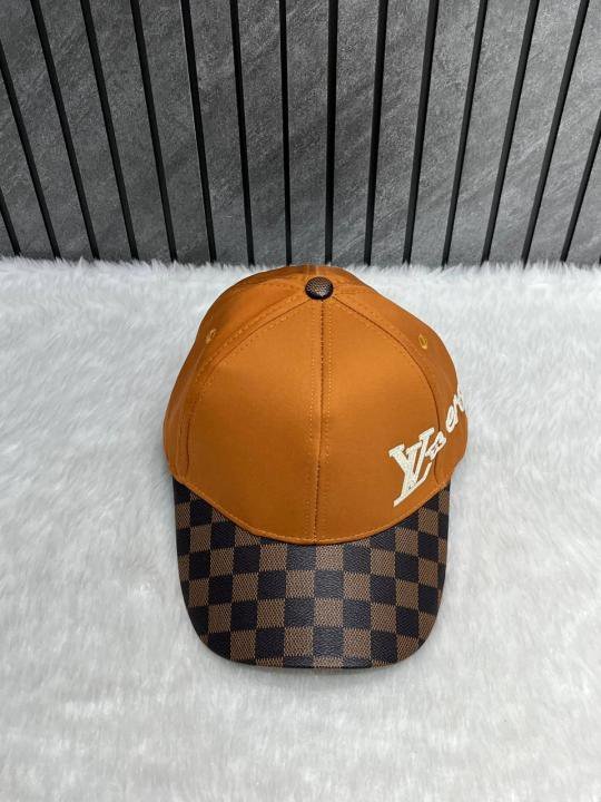 Louis_Vuitton_Signature_Lovers_Side_Logo_Brown_Premium_Unisex_Cap_With_Safety_Box
