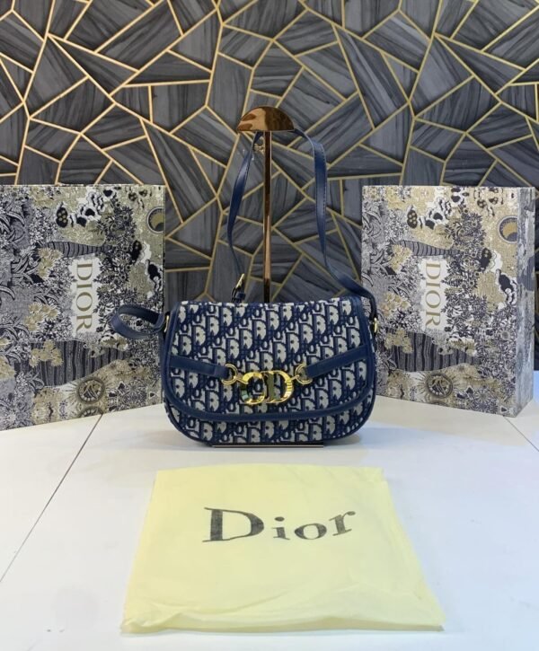 Christian_dior_montaigne_30_hand_bag
