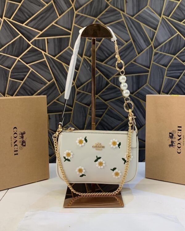 Coach_Classy_Flowe_Patch_Sling_Bag