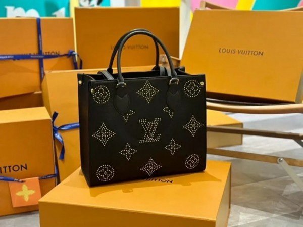 Louis Vuitton LV M46733 On The Go Premium Monogram Empreinte Leather Tote Bag With OG Magnetic Box & Dust Bag (Black - 649)(BSB)