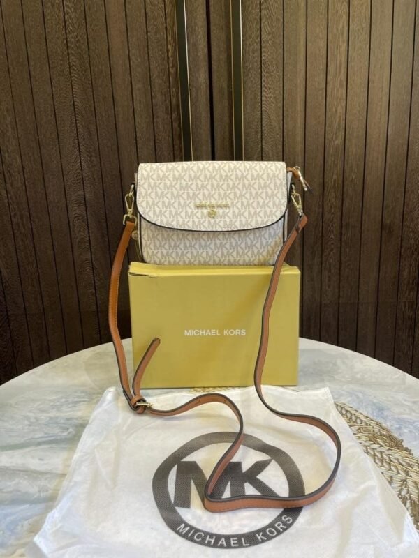 michael_kors shoulder bag with OG box 547