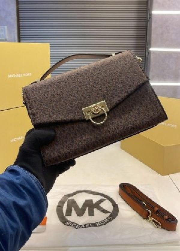 Michael_Kors_HENDRIX SLING WITH BOX DUST COVER 544