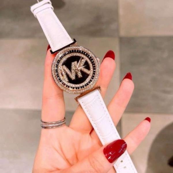 MICHAE_L KORS FOR HER WHITE 264
