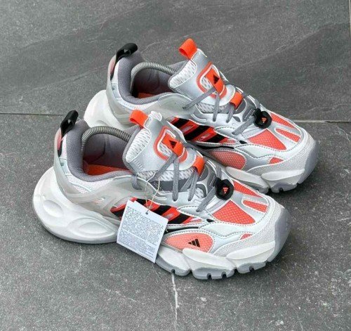 Adidas_Vento_XLG_Runner_Deluxe_Silver_Orange