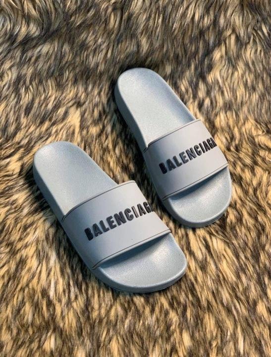 Balenciaga Pool Grey Slide