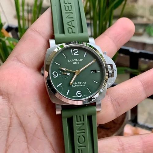 Luminor Panerai GMT Silver Green