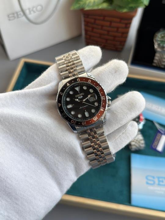 Seiko 5 Sports Brown Black Premium Back Open W294