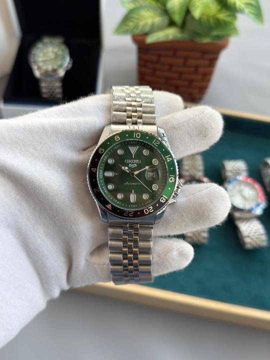 Seiko 5 Sports Green Premium Back Open W293