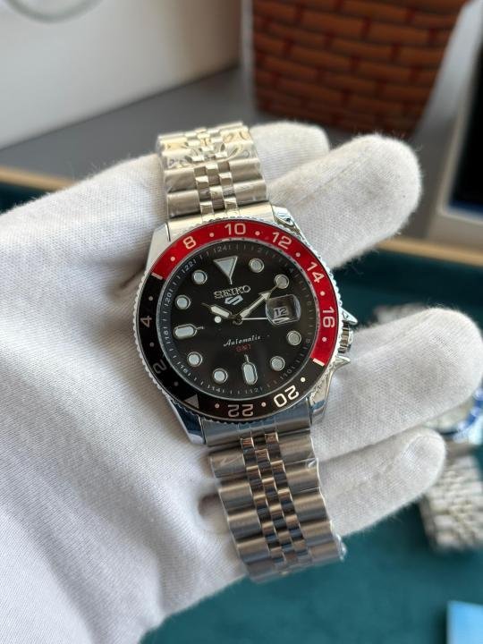 Seiko 5 Sports Coke Dial Back Open W290