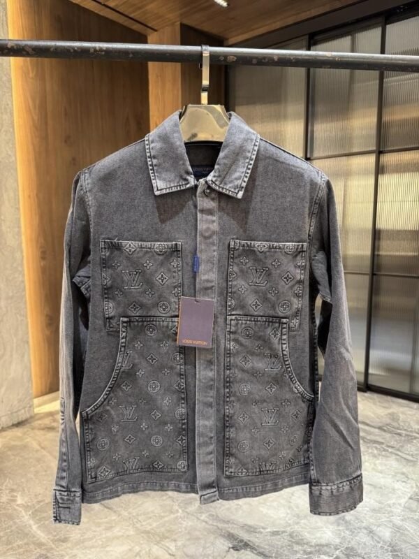 LOUI_S VUITTON WASHED DARK GREY DENIM SHACKET STORE ARTICLE