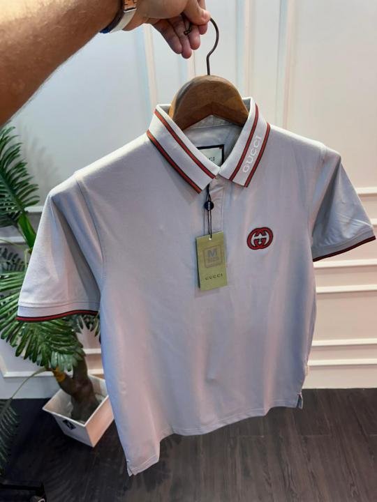 GUCC I COLLER X CHEST LOGO T-SHIRT 1184