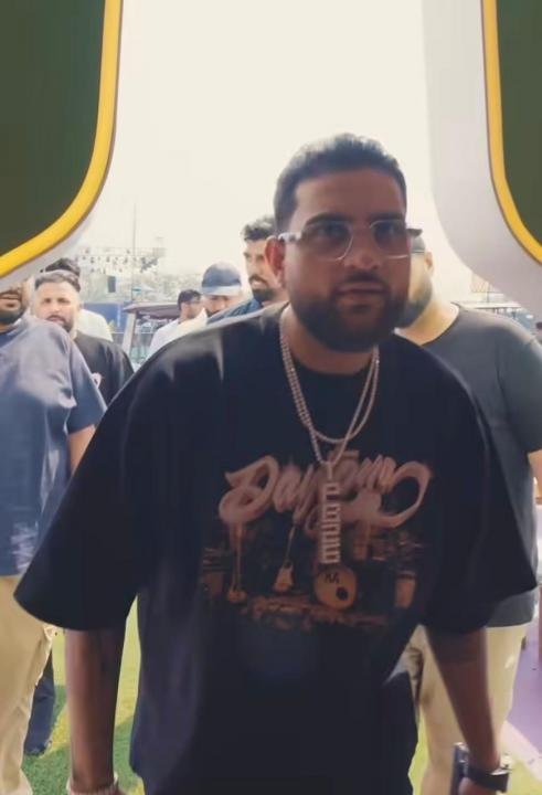 Amiri.imported.fabric.very.premium.designer.heavy.round.neck.tshirt.MR309