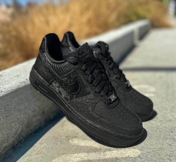 nik ee Airforce 1 Black Low Pony Hair